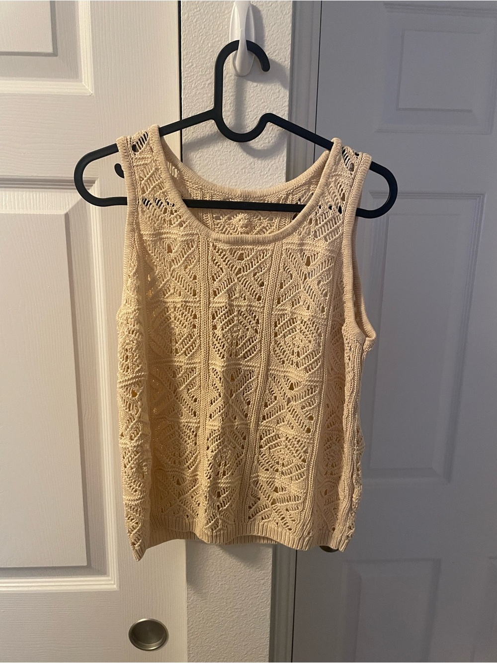 Crochet Knit Sleeveless Tank Top - Cream